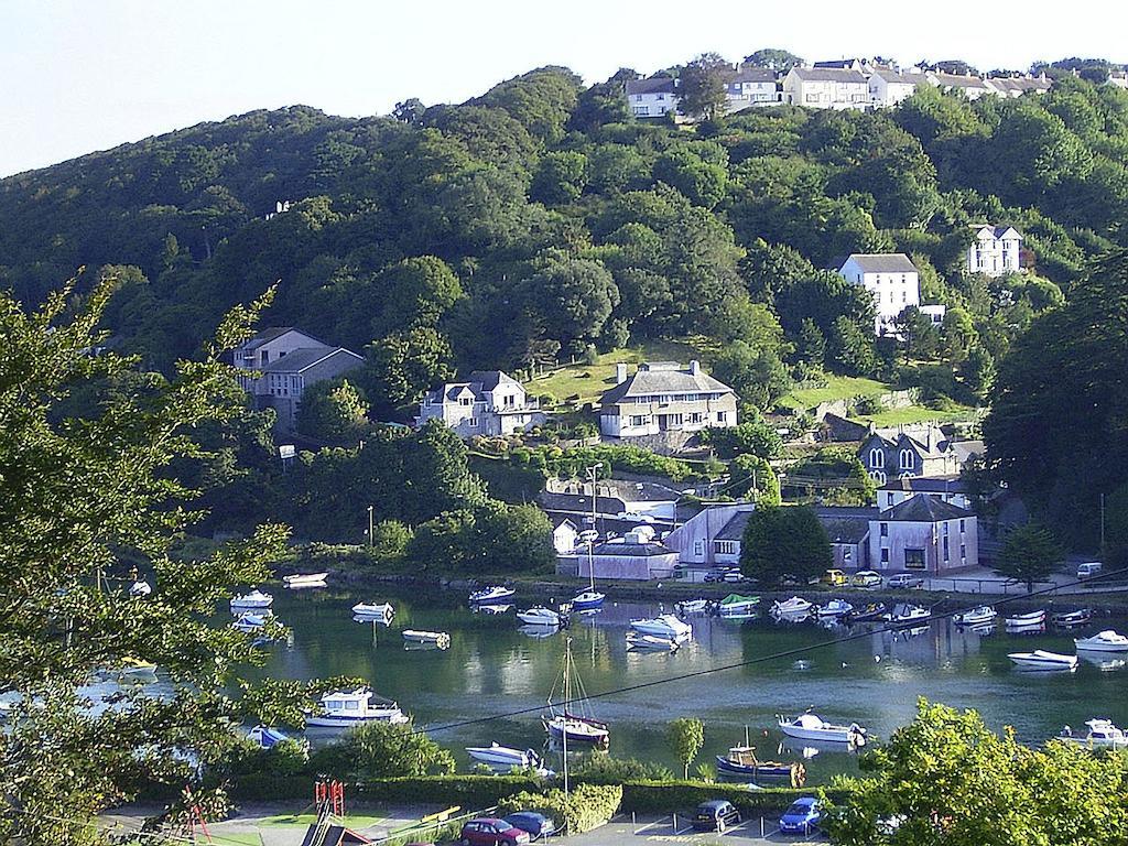 Schooner Point Guest House Looe Chambre photo