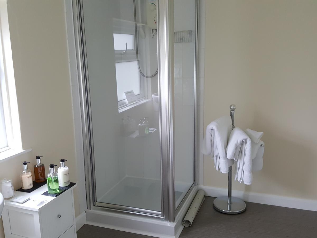 Schooner Point Guest House Looe Extérieur photo